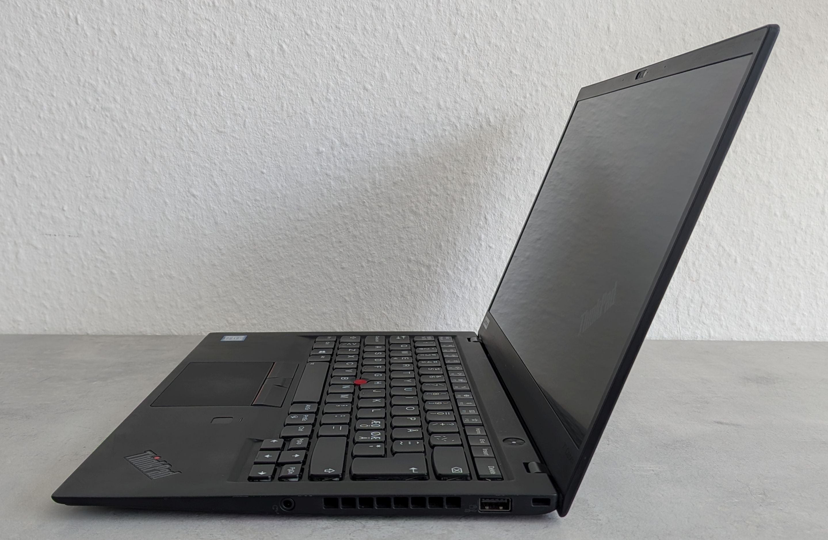 Lenovo ThinkPad X1 Carbon (14")