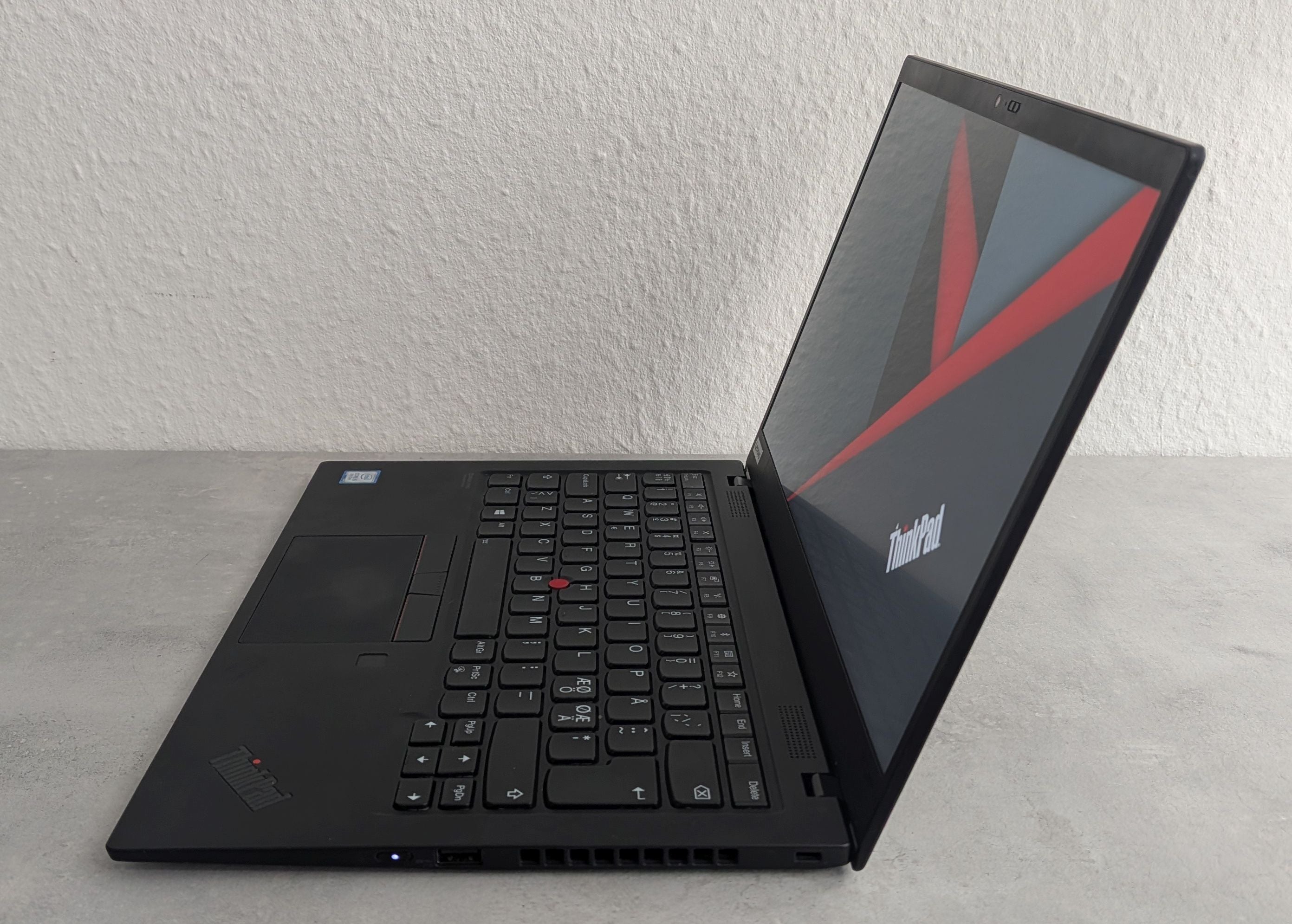Lenovo ThinkPad X1 Carbon (14")